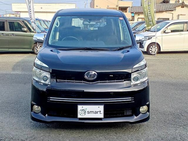 ヴォクシー ZS 煌II ナビ 地デジ BT Bカメラ 両電スラ HIDライト フォグ ETC スマートキー Pスタート スペアキー ステリモ 電格ミラー Pガラス 社外アルミ マット バイザー リアワイパー ウィンカーミラー(3枚目)