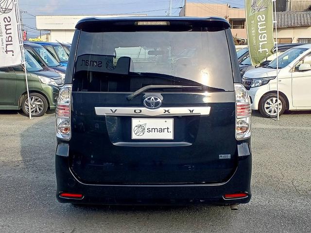 ヴォクシー ZS 煌II ナビ 地デジ BT Bカメラ 両電スラ HIDライト フォグ ETC スマートキー Pスタート スペアキー ステリモ 電格ミラー Pガラス 社外アルミ マット バイザー リアワイパー ウィンカーミラー(8枚目)