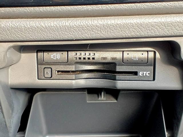 ヴォクシー ZS 煌II ナビ 地デジ BT Bカメラ 両電スラ HIDライト フォグ ETC スマートキー Pスタート スペアキー ステリモ 電格ミラー Pガラス 社外アルミ マット バイザー リアワイパー ウィンカーミラー(23枚目)