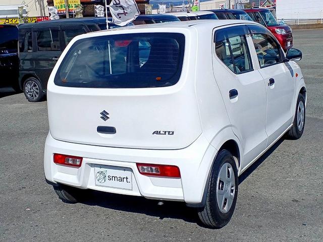 アルト F レーダーブレーキサポート CD ラジオ 横滑り防止 ISOFIX バイザー ヘッドライトレベライザー サンバイザー ACソケット ABS SRSエアバック ドリンクホルダー(7枚目)