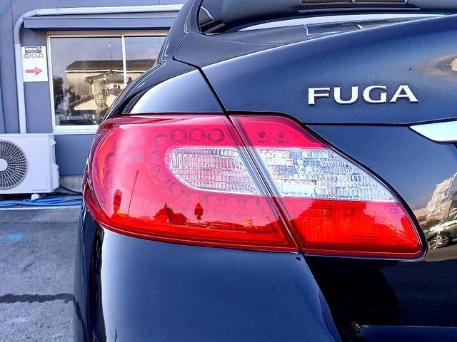 フーガハイブリッド ベースグレード　レザーシート　ナビ　地デジ　ローダウン　Ｂカメラ　２０インチアルミ　Ｍシート　Ｐシート　シートヒーター　ＨＩＤライト　フォグ　スマートキー　Ｐスタート　ＥＴＣ　クルコン　ステリモ　Ａライト　電格ミラー（36枚目）