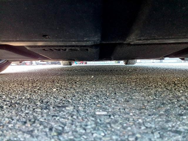 フーガハイブリッド ベースグレード　レザーシート　ナビ　地デジ　ローダウン　Ｂカメラ　２０インチアルミ　Ｍシート　Ｐシート　シートヒーター　ＨＩＤライト　フォグ　スマートキー　Ｐスタート　ＥＴＣ　クルコン　ステリモ　Ａライト　電格ミラー（44枚目）