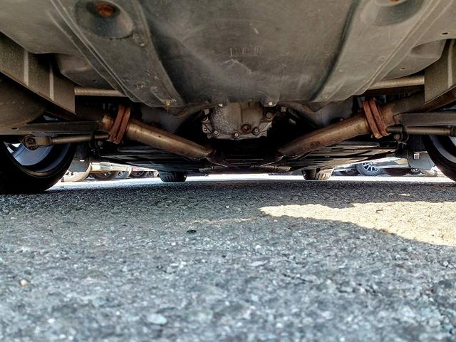 フーガハイブリッド ベースグレード　レザーシート　ナビ　地デジ　ローダウン　Ｂカメラ　２０インチアルミ　Ｍシート　Ｐシート　シートヒーター　ＨＩＤライト　フォグ　スマートキー　Ｐスタート　ＥＴＣ　クルコン　ステリモ　Ａライト　電格ミラー（45枚目）