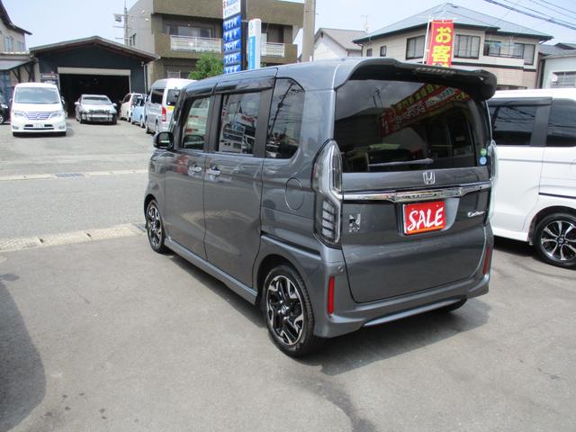 Ｎ－ＢＯＸカスタム Ｇ・ＥＸターボホンダセンシング　ワンオーナー禁煙車ナビＴＶバツクカメラプツシュスターターアイドリングストツプ両側パワースライドドアＬＥＤライトフオグパドルシフトスマートキー前後ドライブレコーダーオートクルーズオートリトラクターミラー（9枚目）