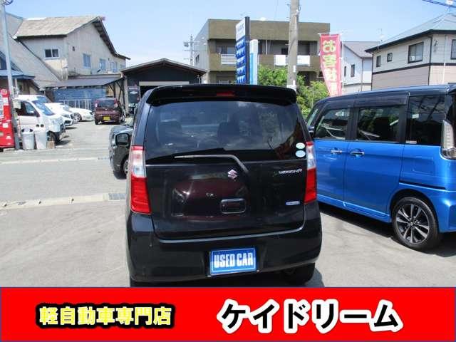 ワゴンＲ ＦＸリミテッド　ワンオーナー禁煙車プツシュスターターアイドリングストツプスマートキータイミングチエーンシートヒーターＥＴＣ純正アルミリヤスポイラー（6枚目）
