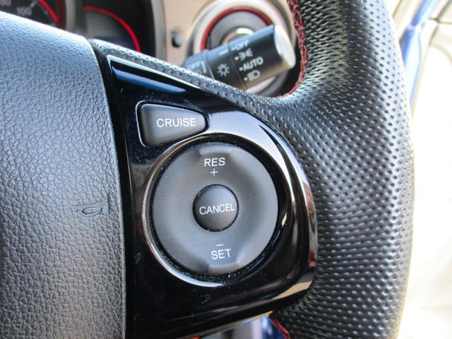 Ｎ－ＯＮＥ ＲＳ　ＩＣターボワンオーナー禁煙車ナビＴＶバツクカメラプツシュスターターアイドリングストツプスマートキー軽減ブレーキパドルシフトＥＴＣ前後ドライブレコーダーＬＥＤライトフオグハーフレザーシート（24枚目）