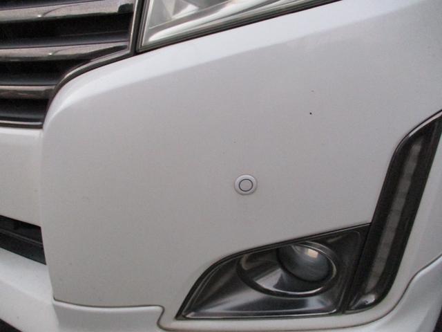 エルグランド ２５０ハイウェイスターアーバンクロム　ワンオーナータイミングチエーン両側パワースライドドアナビＴＶ全方位パノラマモニターハーフレザーシートオツトマンシートプツシュスタータースマートキーＥＴＣキセノン前後コーナーセンサーデユアルエアコン（13枚目）