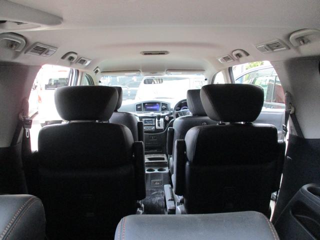 エルグランド ２５０ハイウェイスターアーバンクロム　ワンオーナータイミングチエーン両側パワースライドドアナビＴＶ全方位パノラマモニターハーフレザーシートオツトマンシートプツシュスタータースマートキーＥＴＣキセノン前後コーナーセンサーデユアルエアコン（21枚目）