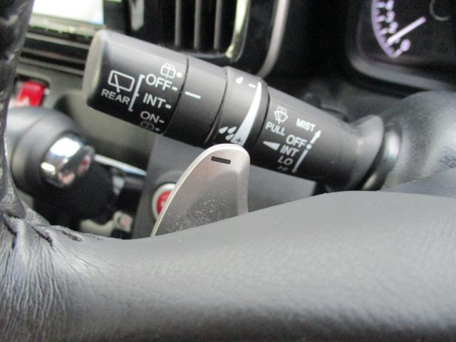 Ｎ－ＯＮＥ プレミアム　ツアラー・ローダウン　ワンオーナー禁煙車インタークラーターボナビＴＶバツクカメラプツシュスターターアイドリングストツプスマートキー軽減ブレーキＥＴＣ前後ドライブレコーダキセノンＬＥＤフオグパドルシフトオートライト（29枚目）