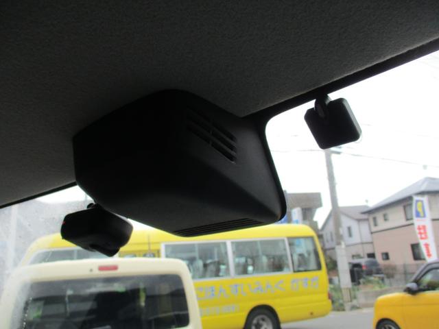 スペーシアギア ハイブリッドＸＺ　ワンオーナー禁煙車８インチナビＴＶ全方位モニター両側パワースライドドアＬＥＤライトフオグシートヒーター軽減ブレーキリヤアシストセンサースマートキープツシュスターターアイドリングストツプドラレコＥＴＣ（42枚目）