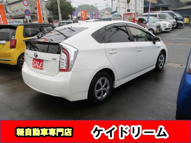 プリウス Ｓ　ワンオーナー禁煙車ナビＴＶバツクカメラプツシュスタータースマートキーキセノンライトＬＥＤフオグＥＴＣドライブレコーダー（10枚目）