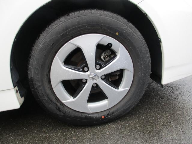 プリウス Ｓ　ワンオーナー禁煙車ナビＴＶバツクカメラプツシュスタータースマートキーキセノンライトＬＥＤフオグＥＴＣドライブレコーダー（14枚目）
