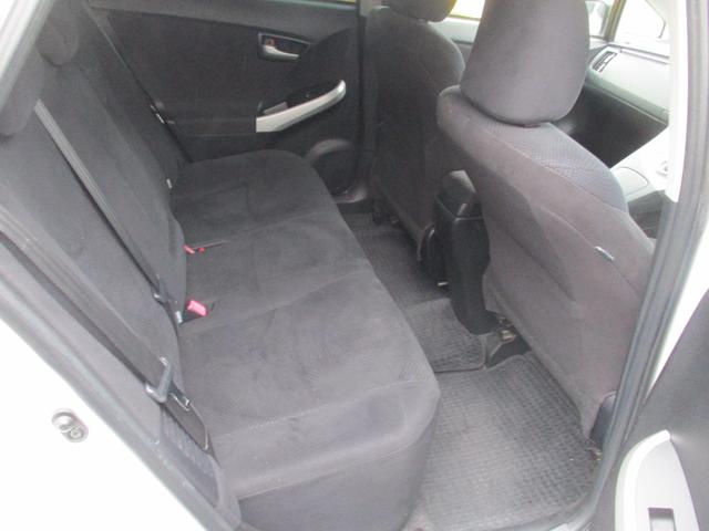プリウス Ｓ　ワンオーナー禁煙車ナビＴＶバツクカメラプツシュスタータースマートキーキセノンライトＬＥＤフオグＥＴＣドライブレコーダー（24枚目）