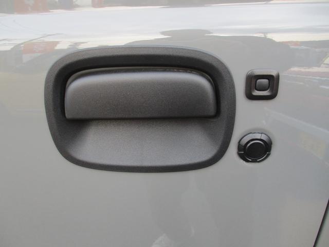 ジムニー ＸＬ　２インチリフトアツプ前後トーションバー装備社外アルミサイドステップルーフキャリアリヤラダー社外ＬＥＤライトレザーシートカバー社外コンビステアリングナビＴＶバツクカメラプツシュスタータースマートキー（22枚目）