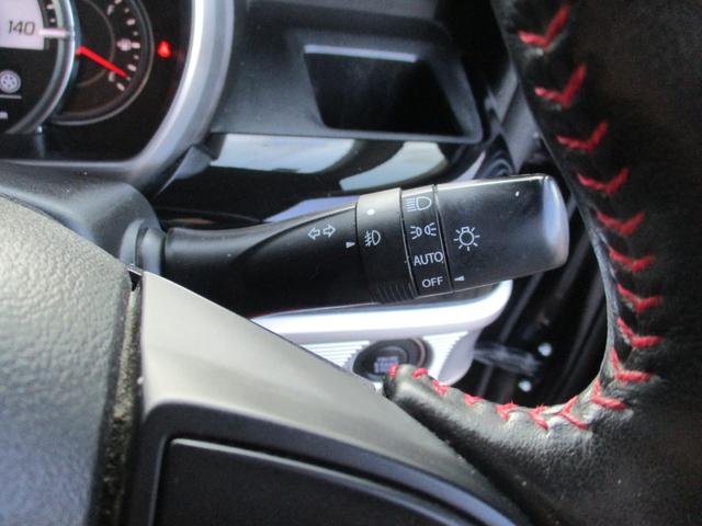 スペーシアカスタム ハイブリッドＸＳ　ワンオーナー禁煙車８インチナビＴＶ全方位モニター走行中ＯＫ両側パワースライドドア軽減ブレーキリヤアシストセンサースプツシュスタータースマートキーアイドリングストップＬＥＤライトフオグＥＴＣ（42枚目）