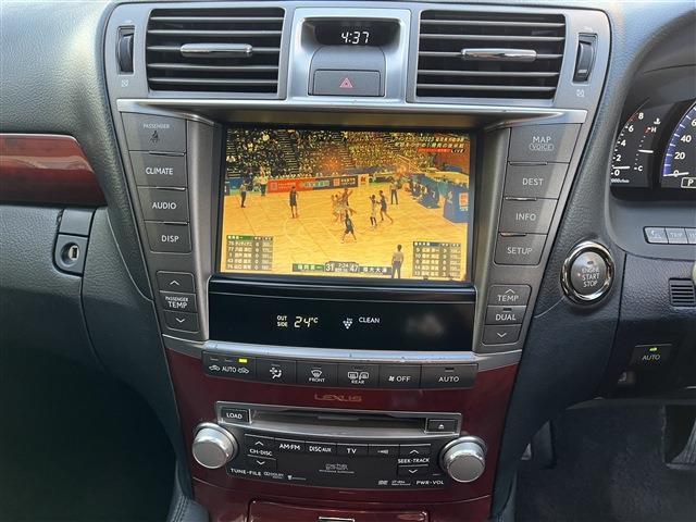 ＬＳ ＬＳ４６０　バージョンＳＺ　Ｉパッケージ　ＥＴＣ　クリアランスソナー　オートクルーズコントロール　バックカメラ　ナビ　ＴＶ　アルミホイール　ＨＩＤ　サンルーフ　ＡＴ　シートヒーター　シートエアコン　スマートキー　電動格納ミラー（3枚目）