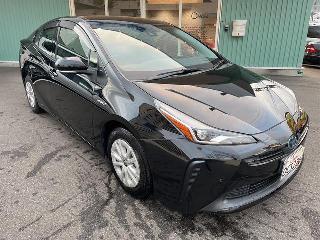 プリウス S ETC レーンアシスト オートクルーズコントロール 衝突被害軽減システム アルミホイール LEDヘッドランプ CVT スマートキー アイドリングストップ 盗難防止システム 衝突安全ボディ ABS(11枚目)