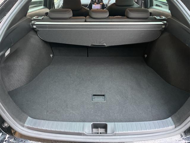 プリウス S ETC レーンアシスト オートクルーズコントロール 衝突被害軽減システム アルミホイール LEDヘッドランプ CVT スマートキー アイドリングストップ 盗難防止システム 衝突安全ボディ ABS(21枚目)