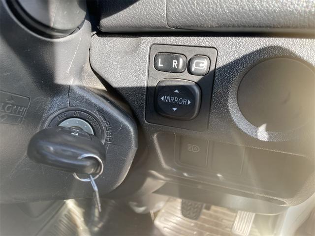 レジアスエースバン ＤＸ　ドライブレコーダー　ＥＴＣ　バックカメラ　ナビ　衝突被害軽減システム　両側スライドドア　オートマチックハイビーム　キーレスエントリー　電動格納ミラー　ＡＴ　エアコン　パワーウィンドウ　運転席エアバッグ（6枚目）