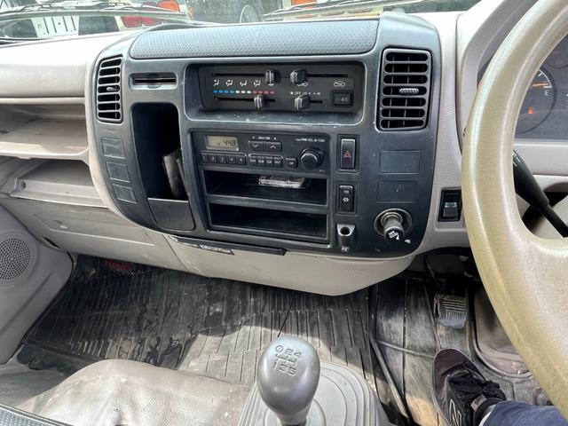 デュトロ 高所作業車 MT 後輪ダブル エアコン パワーウィンドウ(21枚目)