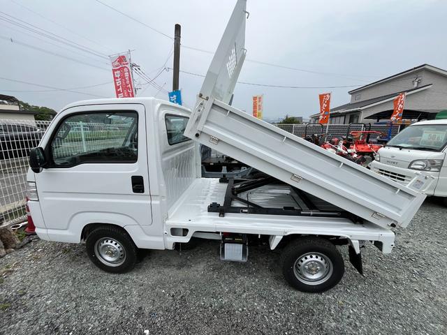 アクティトラック 　４ＷＤ　軽トラック　ダンプ　ＭＴ　運転席エアバッグ（8枚目）