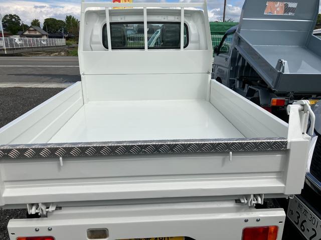 キャリイトラック 　スズキ　ダンプ　　４ＷＤ　車検付き　荷台新調（7枚目）