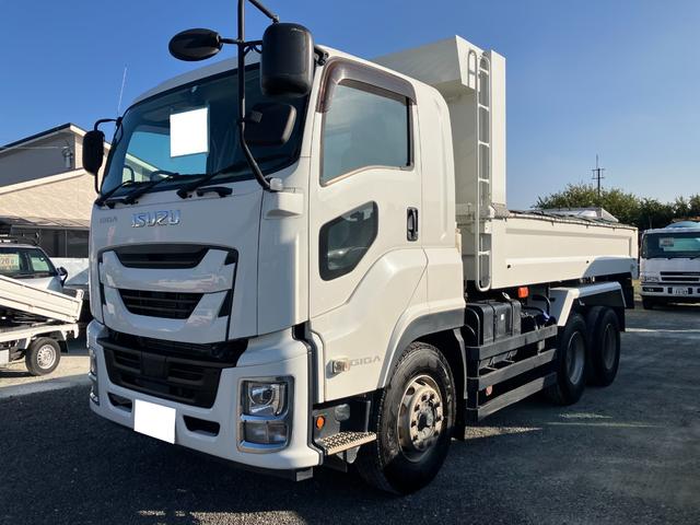 ギガ 　いすゞ大型ダンプ　後輪ダブル　Ｌゲート仕様車（8枚目）