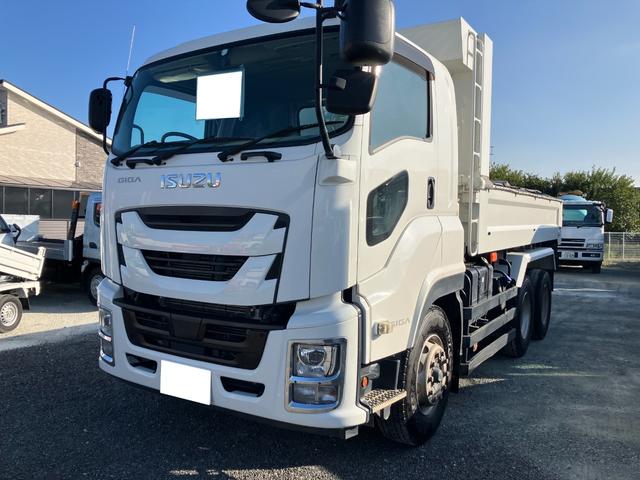 ギガ 　いすゞ大型ダンプ　後輪ダブル　Ｌゲート仕様車（9枚目）