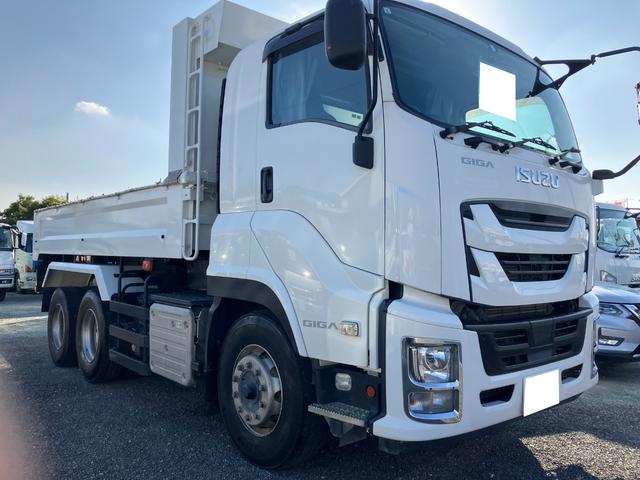 ギガ 　いすゞ大型ダンプ　後輪ダブル　Ｌゲート仕様車（10枚目）