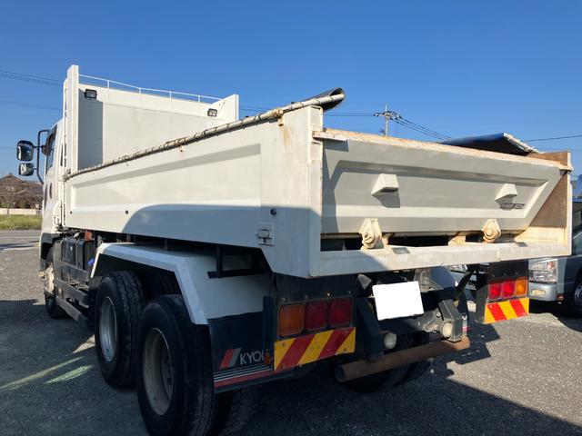 ギガ 　いすゞ大型ダンプ　後輪ダブル　Ｌゲート仕様車（13枚目）