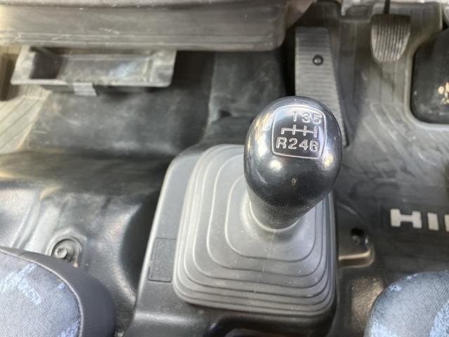 ヒノレンジャー 　４段クレーン　ラジコン付　フックイン　後輪ダブル　荷台載せ替え架装中（7枚目）