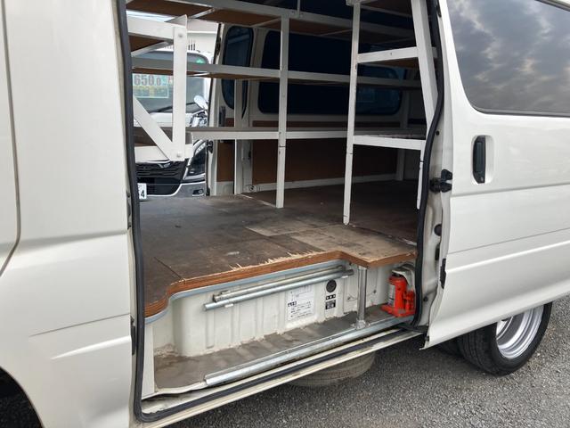 ダイナルートバン ベースグレード　ドライブレコーダー　スライドドア　ＴＶ・ナビ・ＥＴＣ　棚付（9枚目）