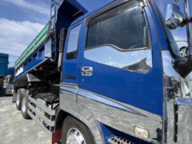 ギガ ダンプ 後輪ダブル バックカメラ ETC(4枚目)