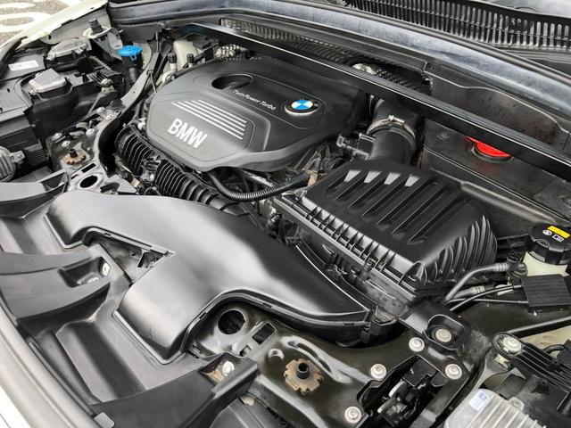 Ｘ１ ｘＤｒｉｖｅ　２０ｉ　ｘライン　／ナビ　バックカメラ　Ｂｌｕｅｔｏｏｔｈ　ＤＶＤ再生　前後ソナー　オートキセノンライト　ハーフレザーシート　ＥＴＣ　クルーズコントロール　スマートキー　衝突軽減ブレーキ　車線逸脱警報　横滑り防止（52枚目）