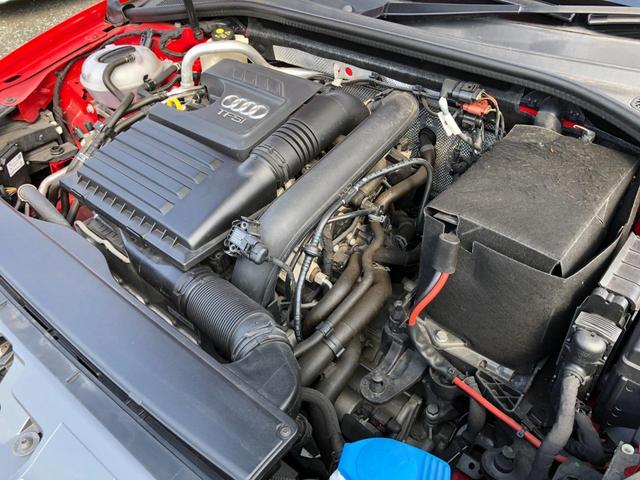 Ａ３ スポーツバック１．４ＴＦＳＩ　／ナビ　フルセグＴＶ　バックカメラ　Ｂｌｕｅｔｏｏｔｈ　オートＬＥＤヘッドライト　ＥＴＣ　前後ソナー　スマートキー２個　アダプティブクルーズ　衝突軽減ブレーキ（53枚目）