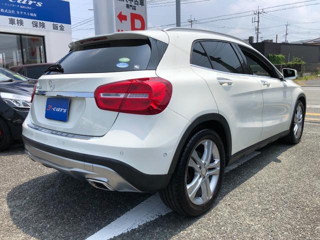 ＧＬＡクラス ＧＬＡ１８０　／ナビ　フルセグＴＶ　Ｂカメラ　Ｂｌｕｅｔｏｏｔｈ　キセノンライト　ハーフレザー　シートヒーター　スマートキー　パワーバックドア　衝突軽減　アダプティブクルーズ　レーンキープ　ブラインドスポット（9枚目）