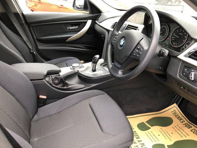 ３シリーズ ３２０ｉ　／ナビ　バックカメラ　Ｂｌｕｅｔｏｏｔｈ　ＤＶＤ再生　アダプティブクルーズ　衝突軽減ブレーキ　バックソナー　パワーシート　ＥＴＣ　スマートキー２個　ワンオーナー　禁煙車　整備記録簿（17枚目）