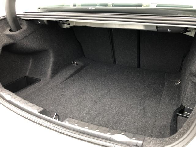 ３シリーズ ３２０ｉ　／ナビ　バックカメラ　Ｂｌｕｅｔｏｏｔｈ　ＤＶＤ再生　アダプティブクルーズ　衝突軽減ブレーキ　バックソナー　パワーシート　ＥＴＣ　スマートキー２個　ワンオーナー　禁煙車　整備記録簿（22枚目）