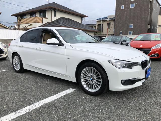 ３シリーズ ３２０ｉラグジュアリー　／／ナビ　バックカメラ　Ｂｌｕｅｔｏｏｔｈ　アダプティブクルーズ　衝突軽減ブレーキ　バックソナー　レザーシート　パワーシート　シートヒーター　ＥＴＣ　ＤＶＤ再生　オートキセノンライト　スマートキー（42枚目）