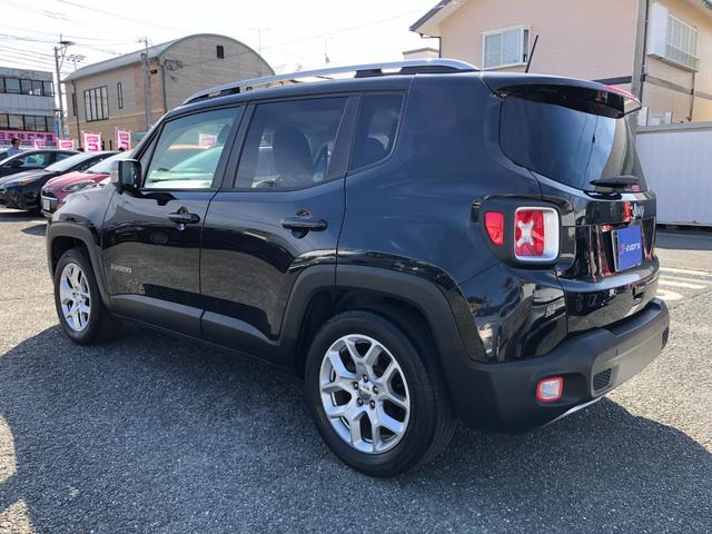 ジープ・レネゲード リミテッド /ナビ TV バックカメラ Bluetooth レザーシート パワーシート シートヒーター ハンドルヒーター キセノンライト スマートキー アダプティブクルーズ ブラインドスポット 衝突軽減ブレーキ(43枚目)