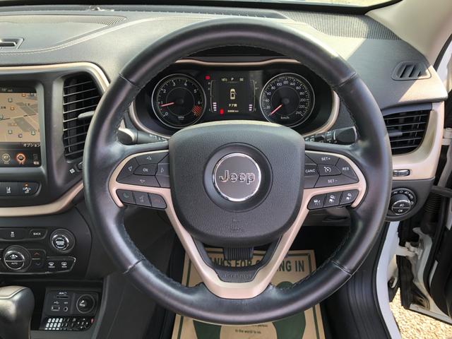 ジープ・チェロキー ロンジチュード セーフティパッケージ/ナビ フルセグTV バックカメラ Bluetooth スマートキー パワーシート パワーバックドア 衝突軽減 ブラインドスポット 前後ソナー レーダークルーズ パーキングアシスト(10枚目)