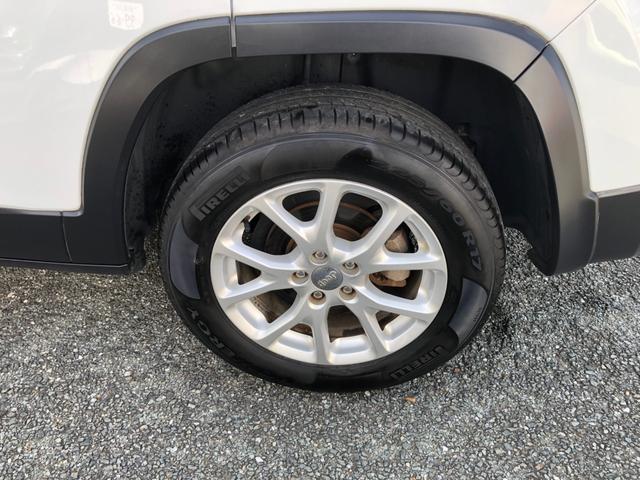 ジープ・チェロキー ロンジチュード セーフティパッケージ/ナビ フルセグTV バックカメラ Bluetooth スマートキー パワーシート パワーバックドア 衝突軽減 ブラインドスポット 前後ソナー レーダークルーズ パーキングアシスト(35枚目)