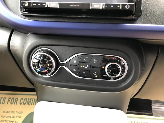 トゥインゴ ノクターン　／１００台限定車　ナビ　フルセグＴＶ　バックカメラ　Ｂｌｕｅｔｏｏｔｈ　ＤＶＤ再生　オートＬＥＤヘッドライト　ＥＴＣ　ハーフレザーシート　クルーズコントロール　クリアランスソナー　前後ドラレコ（15枚目）