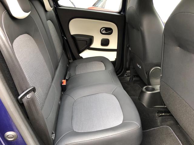 トゥインゴ ノクターン　／１００台限定車　ナビ　フルセグＴＶ　バックカメラ　Ｂｌｕｅｔｏｏｔｈ　ＤＶＤ再生　オートＬＥＤヘッドライト　ＥＴＣ　ハーフレザーシート　クルーズコントロール　クリアランスソナー　前後ドラレコ（20枚目）