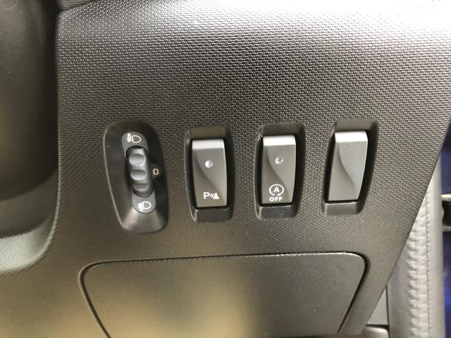 トゥインゴ ノクターン　／１００台限定車　ナビ　フルセグＴＶ　バックカメラ　Ｂｌｕｅｔｏｏｔｈ　ＤＶＤ再生　オートＬＥＤヘッドライト　ＥＴＣ　ハーフレザーシート　クルーズコントロール　クリアランスソナー　前後ドラレコ（25枚目）