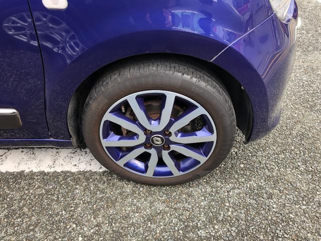 トゥインゴ ノクターン　／１００台限定車　ナビ　フルセグＴＶ　バックカメラ　Ｂｌｕｅｔｏｏｔｈ　ＤＶＤ再生　オートＬＥＤヘッドライト　ＥＴＣ　ハーフレザーシート　クルーズコントロール　クリアランスソナー　前後ドラレコ（33枚目）