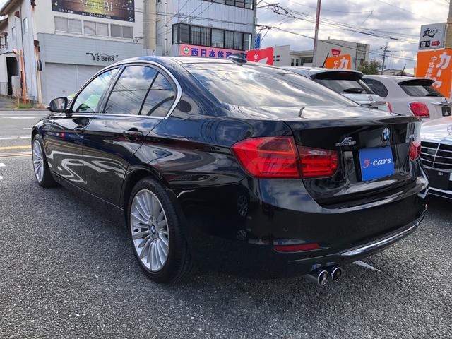 BMW 3 SERIES 320i LUXURY