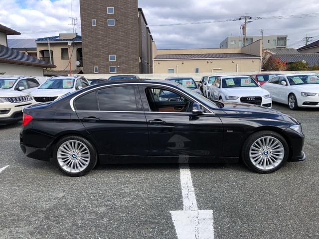 BMW 3 SERIES 320i LUXURY