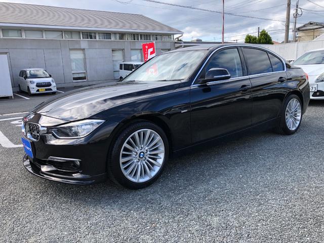 BMW 3 SERIES 320i LUXURY