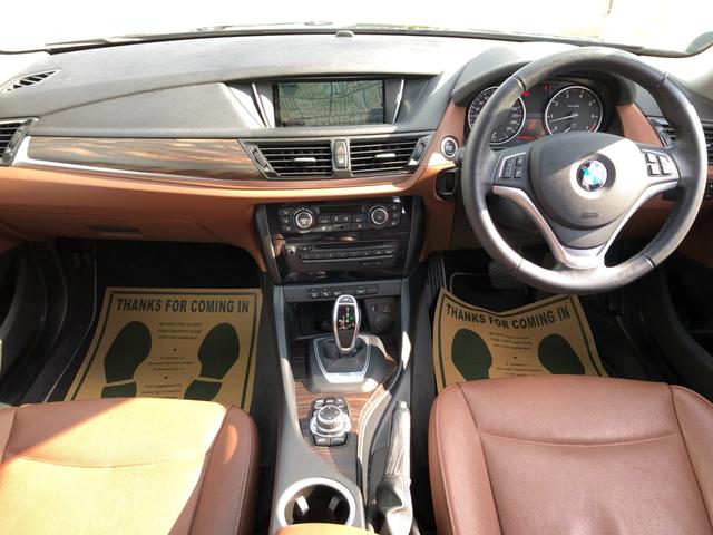 Ｘ１ ｓＤｒｉｖｅ　２０ｉ　ｘライン　／ターボエンジンモデル　ナビ　バックカメラ　Ｂｌｕｅｔｏｏｔｈオーディオ　ブラウンレザーシート　シートヒーター　パワーシート　オートキセノンライト　スマートキー　クリアランスソナー　ＥＴＣ（2枚目）